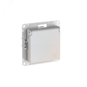 Розетка AtlasDesign 16А IP20 с заземл. со шторками с крышкой быстрозажим. клем. механизм жемчуж. SE ATN000446S