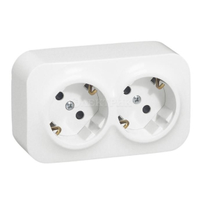 782223  Розеточный блок 2 x 2К+З с защитными шторками - 16 A - 250 В~ - Quteo IP 20 - Белый
