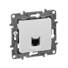 672241  Информационная розетка RJ45 - категория 5 - UTP - Etika - белый
