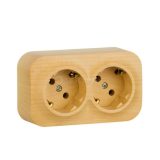 782273  Розеточный блок 2 x 2К+З без шторок - 16 A - 250 В~ - Quteo IP 20 - Дерево