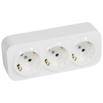 782218  Розеточный блок 3 x 2К+З с защитными шторками - 16 A - 250 В~ - Quteo IP 20 - Белый