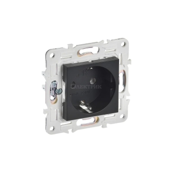 Розетка SKANDY 16А с заземл. без защ. шторок SK-R05Bl черн. IEK SK-R11-16-K02