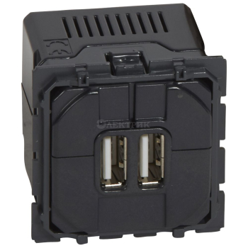 067462  Зарядное устройство 2хUSB – 1500 мА -  Celiane